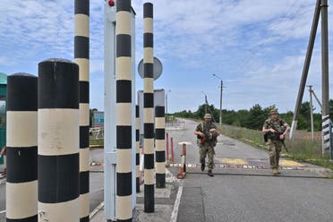 الجيش الأوكراني على الحدود مع بيلاروسيا