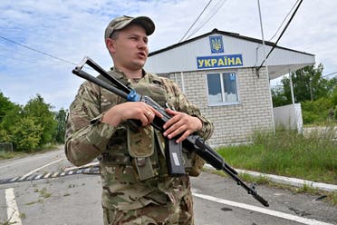 الجيش الأوكراني على الحدود مع بيلاروسيا