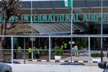 مطار نامدي أزيكيوي الدولي في نيجريا (رويترز)
